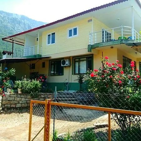 Karaoz